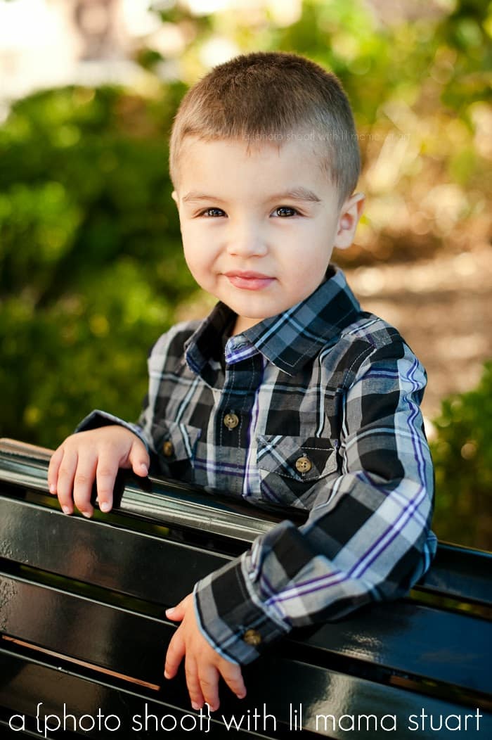 outdoor toddler portraits